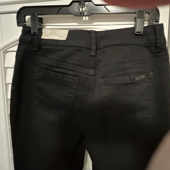 New w/tags - Chico’s So Slimming Girlfriend Straight Leg - Picture 2 of 5